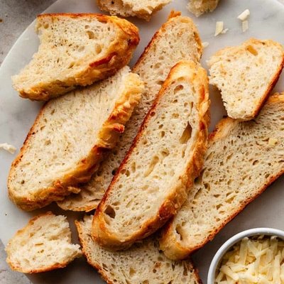 Asiago-Crusted Skillet Bread