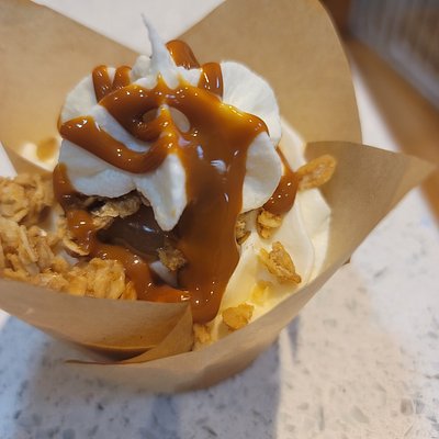 Apple Crisp Cupcake