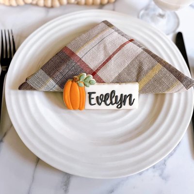Thanksgiving Name Plaque