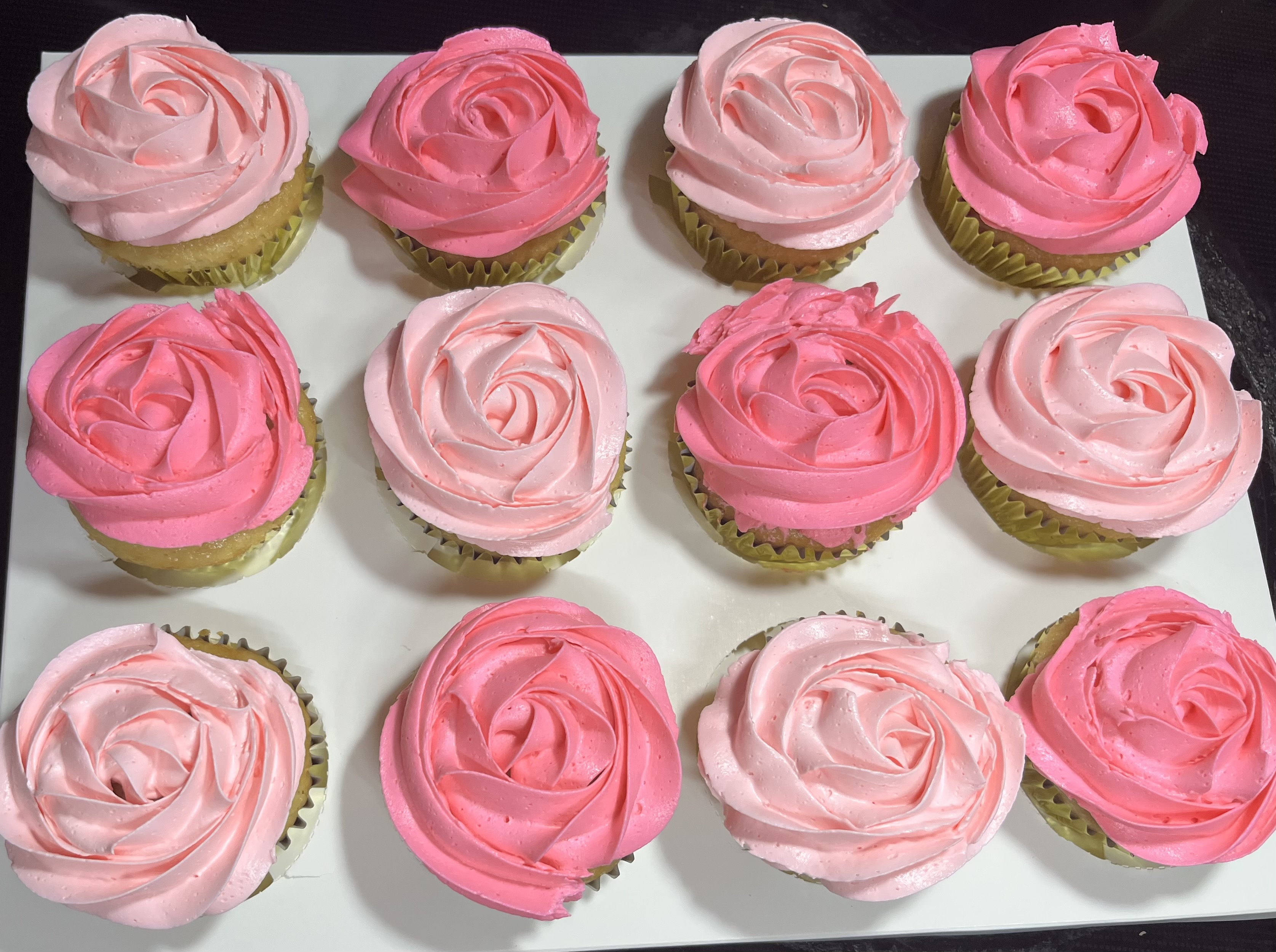Dozen Cupcakes