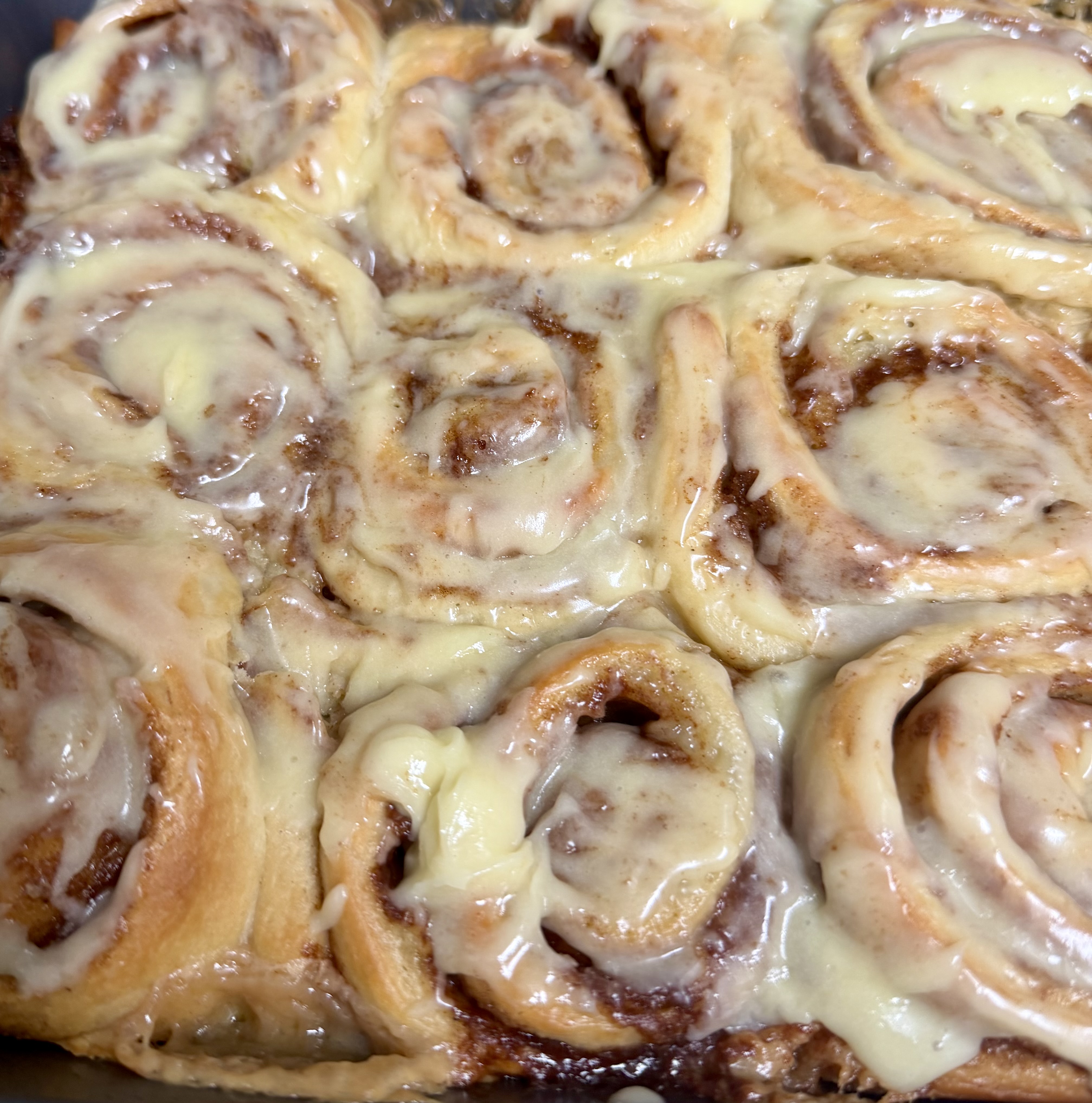 Classic Cinnamon Rolls - 12 Count