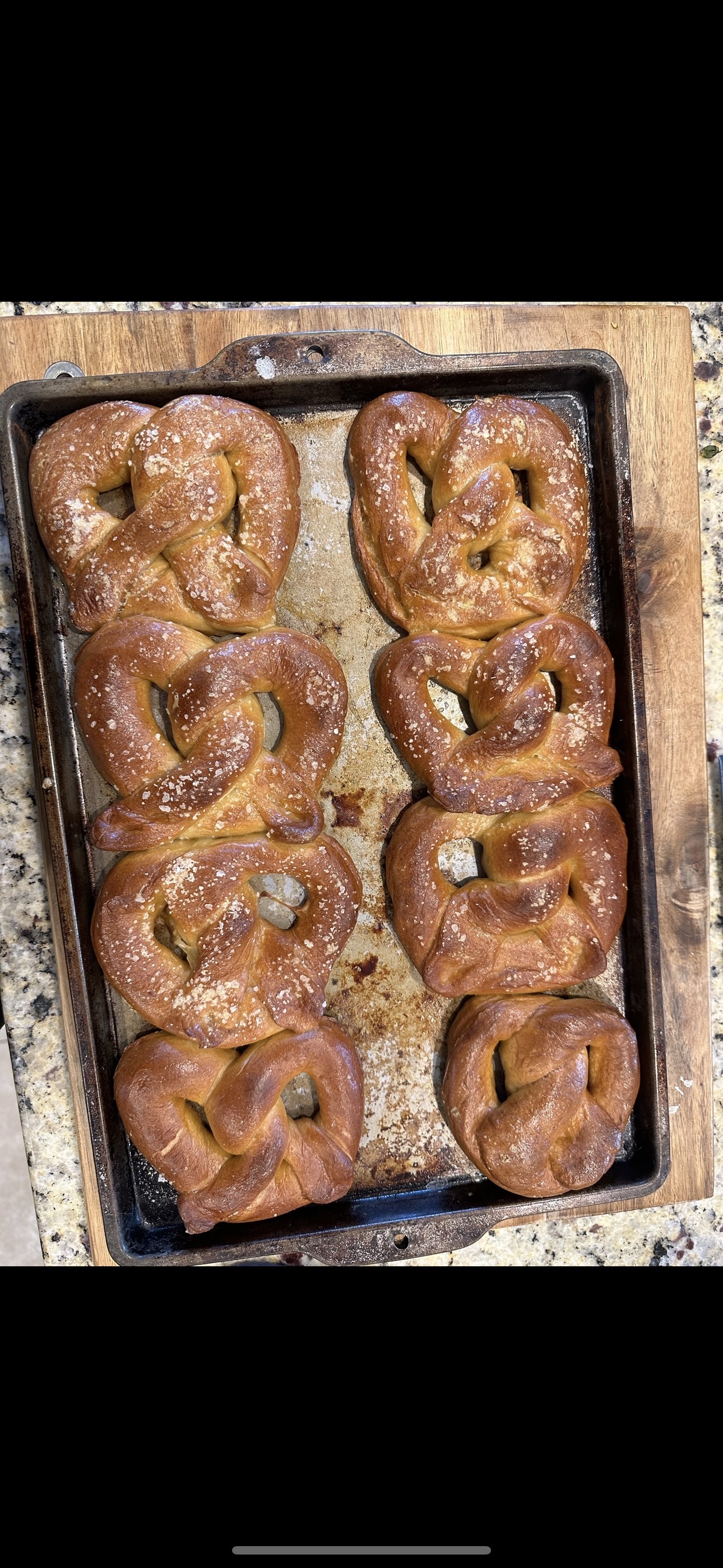 Sourdough Soft Pretzels 