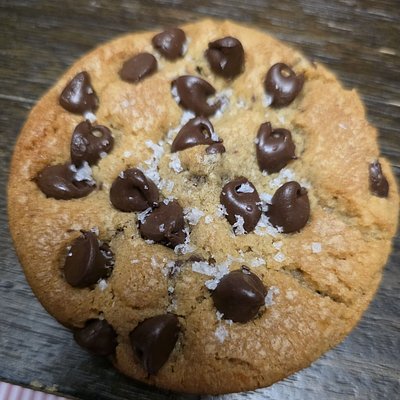 Brown Butter Chocolate Chip Cookies 1/2 Dozen