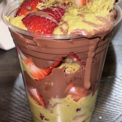 Dubai Chocolate  Cups 