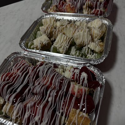 regular cheesecake salad .