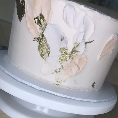 6 In Cake 