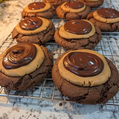 Buckeye Brownie Cookies 