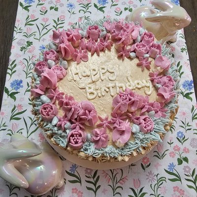 Custom Cakes