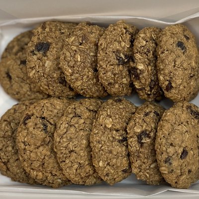 Oatmeal Raisin Cookies