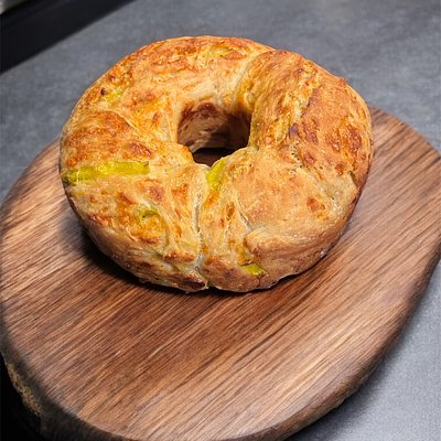 Cheddar, Garlic Loaf W/ Banana Peppers 