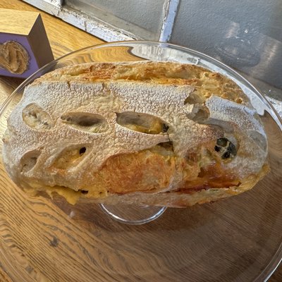 Jalapeño Cheddar Loaf