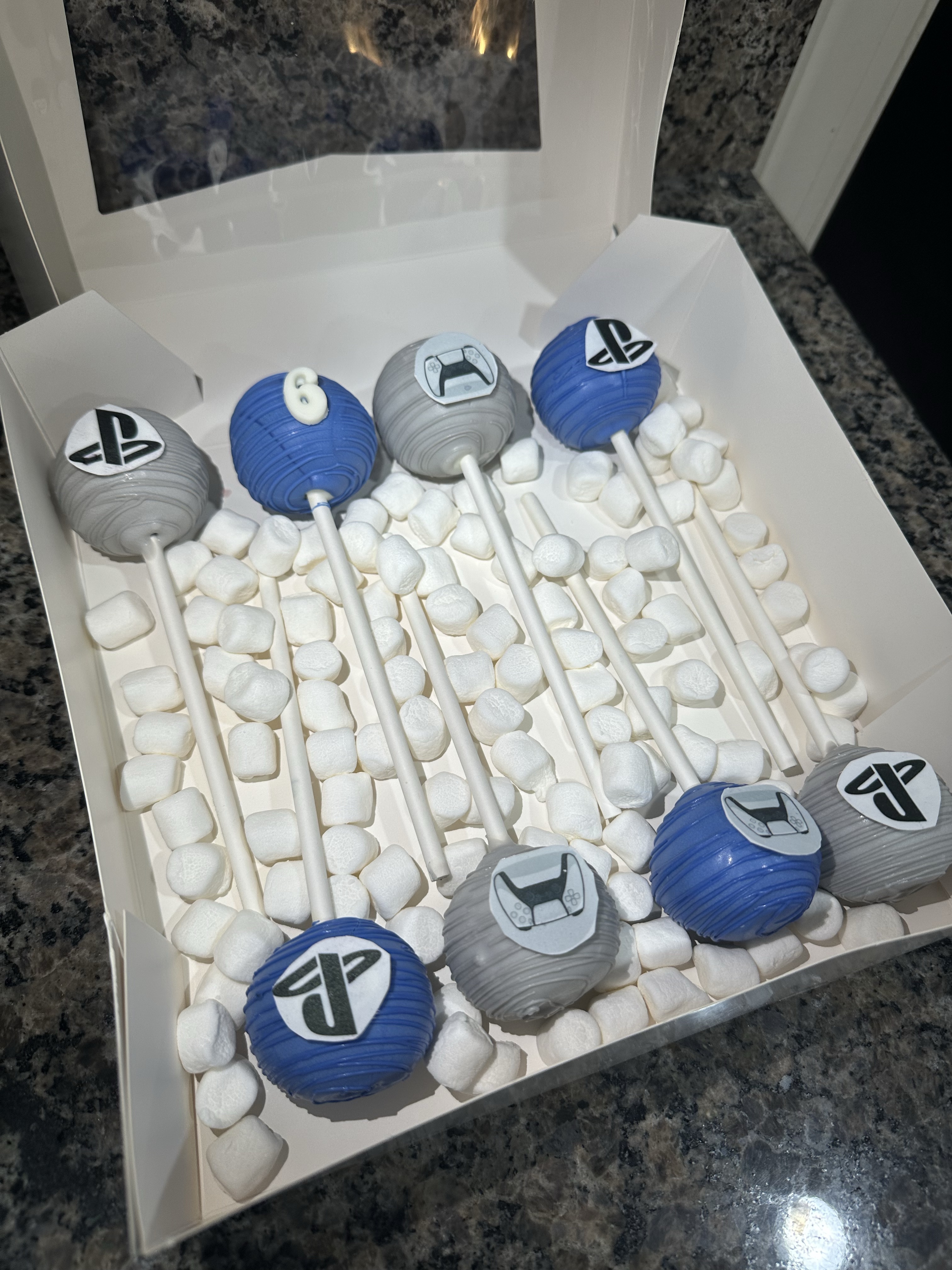 A dozen cake pops
