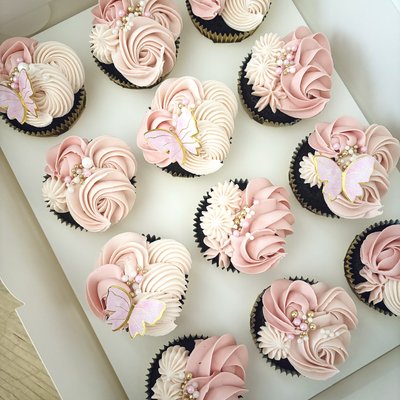 Signature Cupcakes 