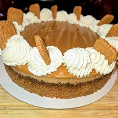 9" Biscoff Cheesecake 