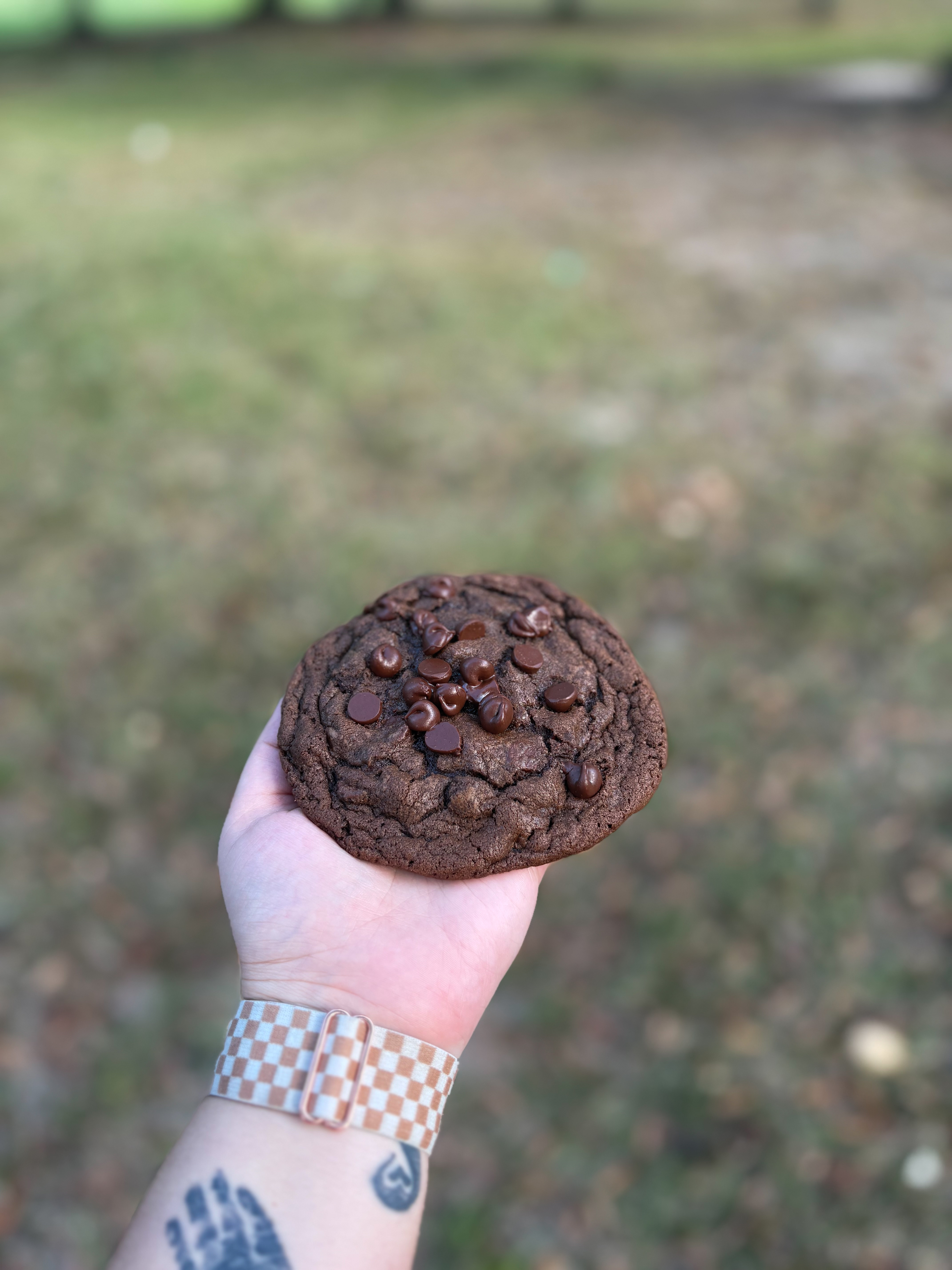 4 Pack Double Chocolate Chip Cookie