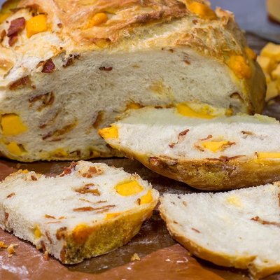 Cheddar, Bacon, Ranch Boule 