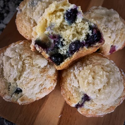 SOURDOUGH BLUEBERRY MUFFINS
