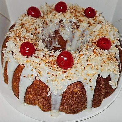 Large Vanilla Coconut Poundcake 