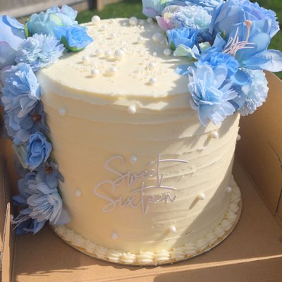 8 Inch 4 Layer Cake