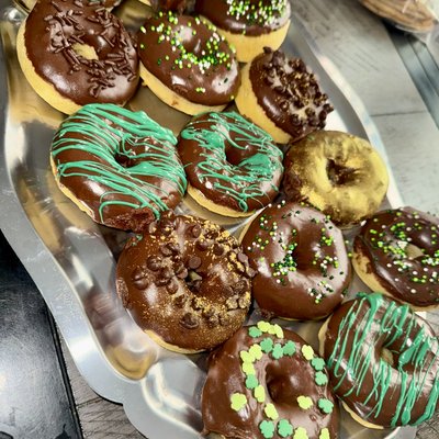 Glazed Donuts (A Dozen)