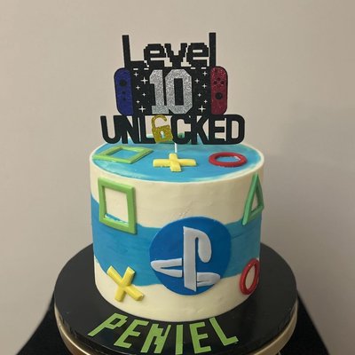 8 Inch 3  By 6 inch High. Layers Buttercream Cake