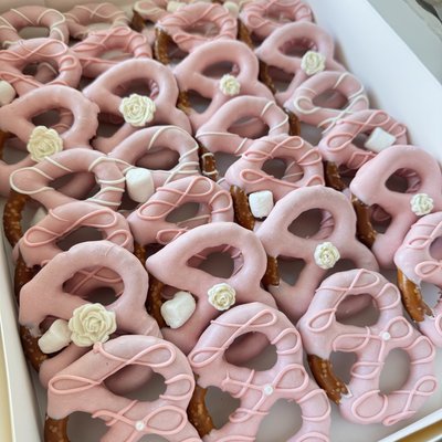 Chocolate Covered Pretzel/Pretzel Rods