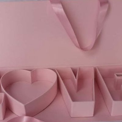 Love Box- Berries & Roses