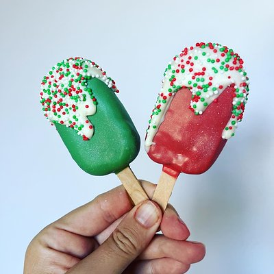 Cakesicles 