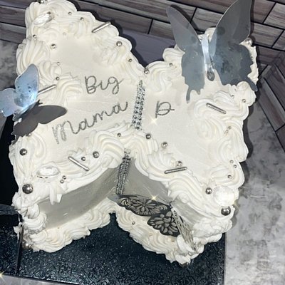 Butterfly 🦋 Cake 