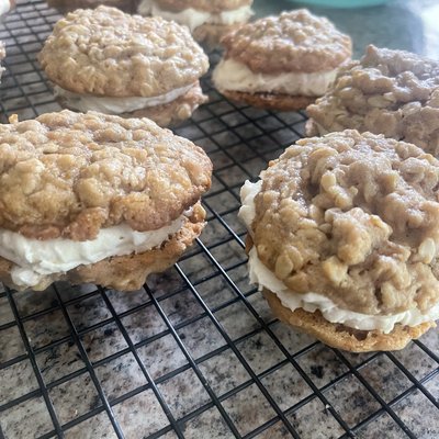 Oatmeal Cream Pies