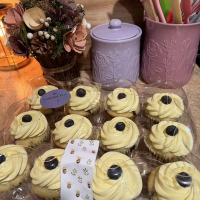 Lemon Blueberry Cupcakes 