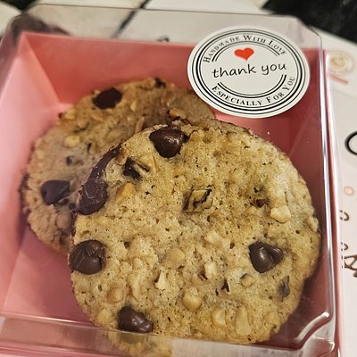 3 Jumbo Cookies