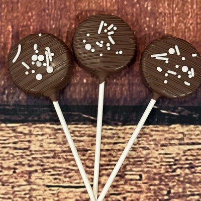 Classic Cake Pops (12)