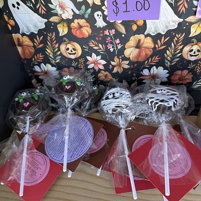 Chocolate Dipped Oreo 