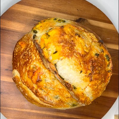 Jalapeño Cheddar Sourdough Bread 