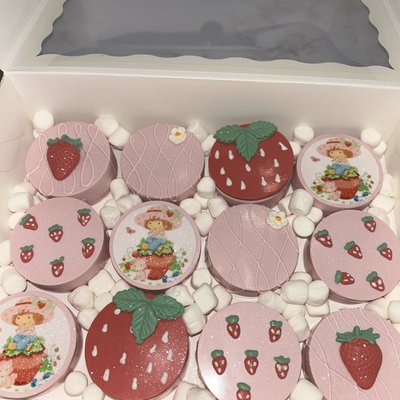 Dipped Oreos Dozen