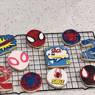 Custom Decorated Cookies (order Minimum 6 Cookies) 