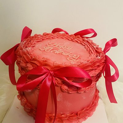 Round Vintage Cake 