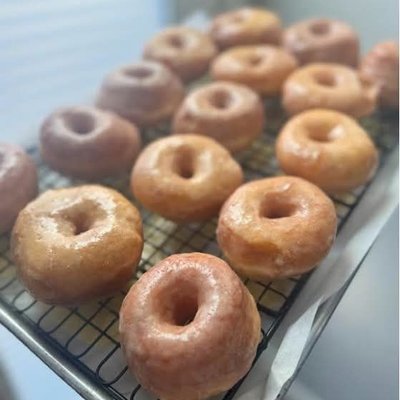 12 Count Tallow Fried Glazed Organic Donuts
