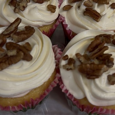 Butter Pecan Jumbo Cupcakes
