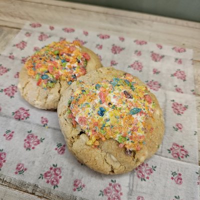 Fruity Pebble Cookie