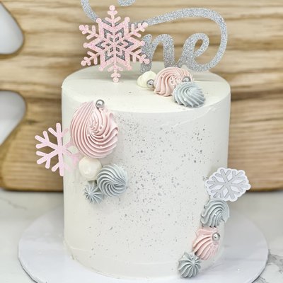 Winter ONEderland Smash Cake