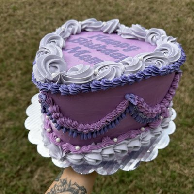 9” 3 Layer Heart Cake 