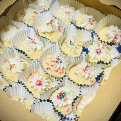 Birthday Box! (24 Mini Cookies w/ Fun Accessories!)
