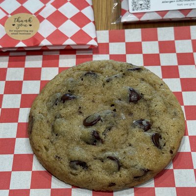 Sourdough Chocolate Chip Cookie