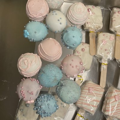 Cake Pops Dozen