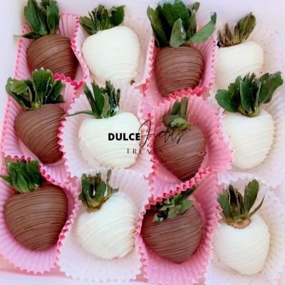 Chocolate Covered Strawberries 1 Dozen