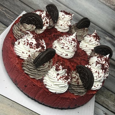 Red Velvet Cheesecake (9inch)
