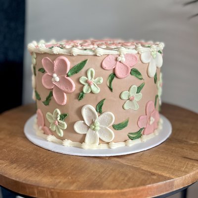 Large Round Cake
