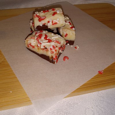 Peppermint Bark Fudge 1 lb